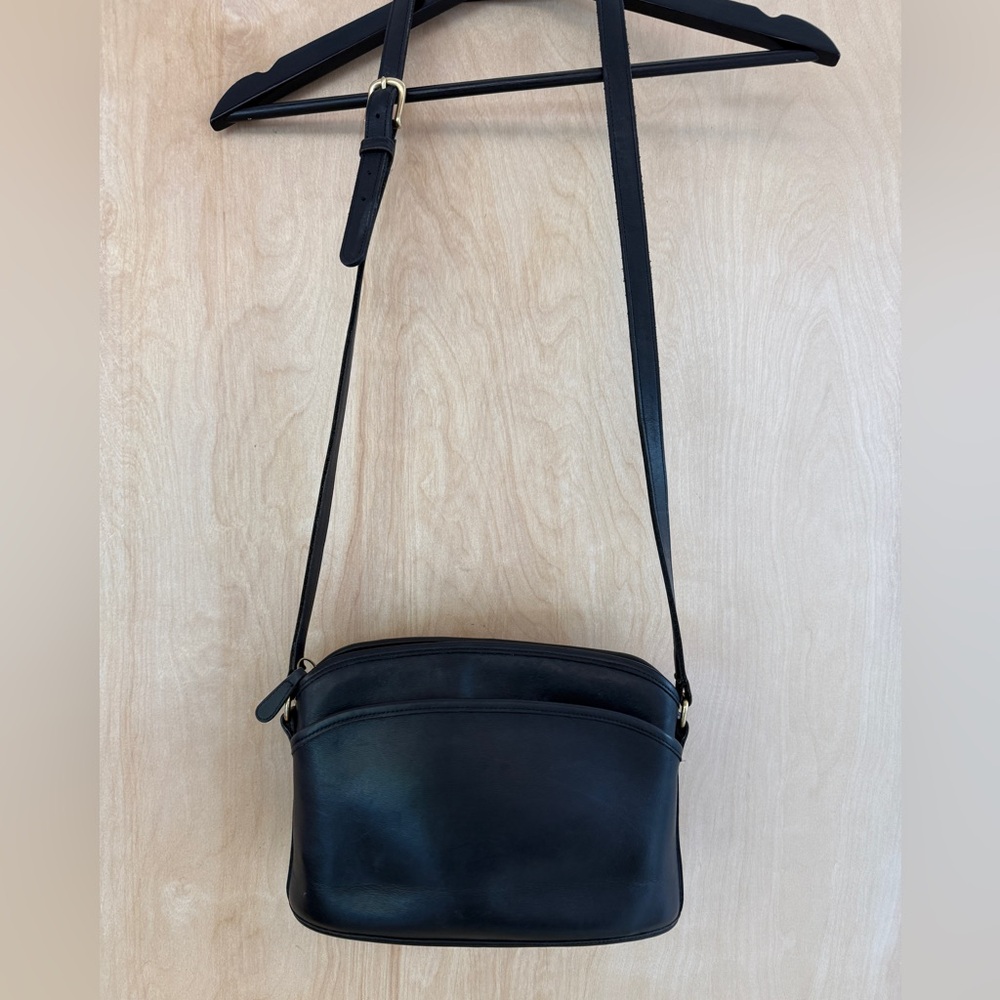 Coach Vintage Classic Anderson Bag in Black Leather - Picture 2 of 11